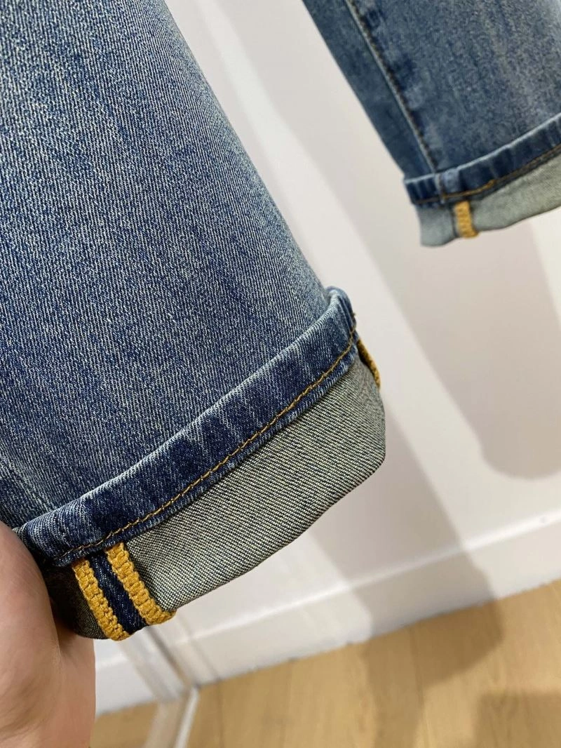 Fendi Jeans Comfortable 122170