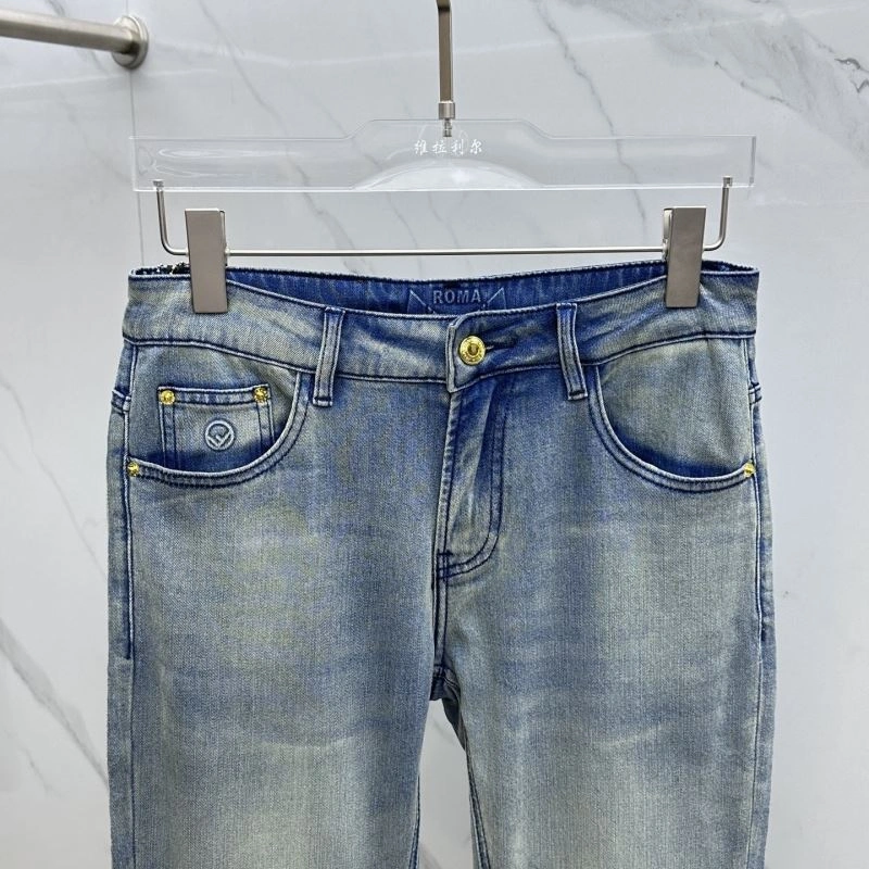 Fendi Jeans Affordable 121836