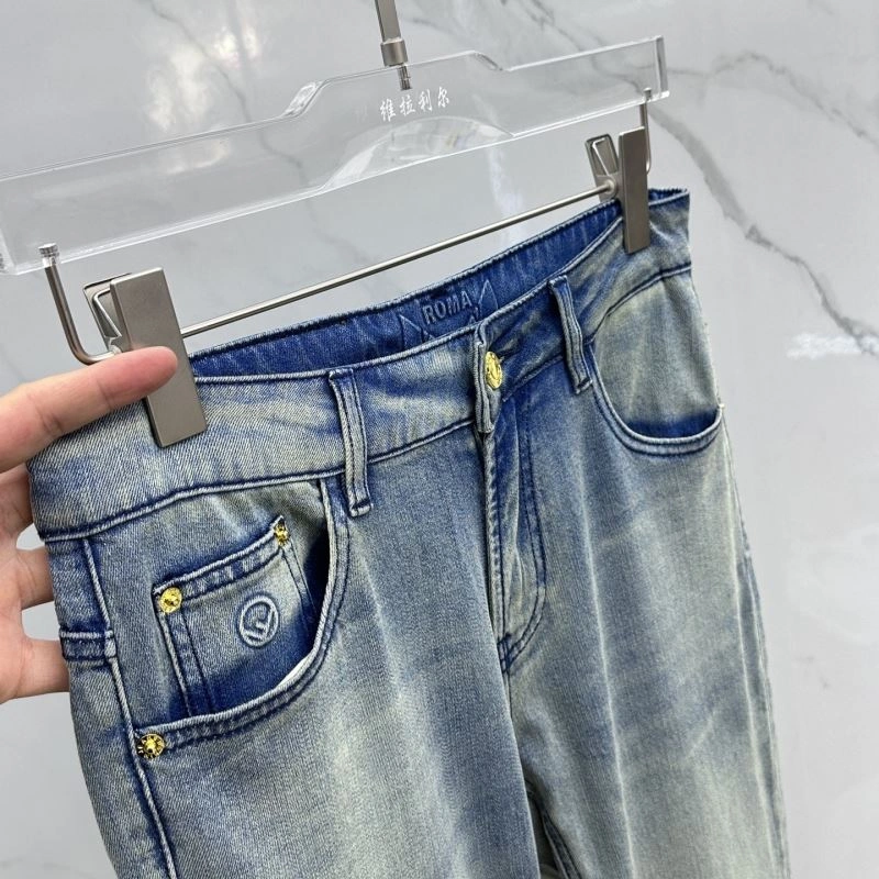 Fendi Jeans Affordable 121836