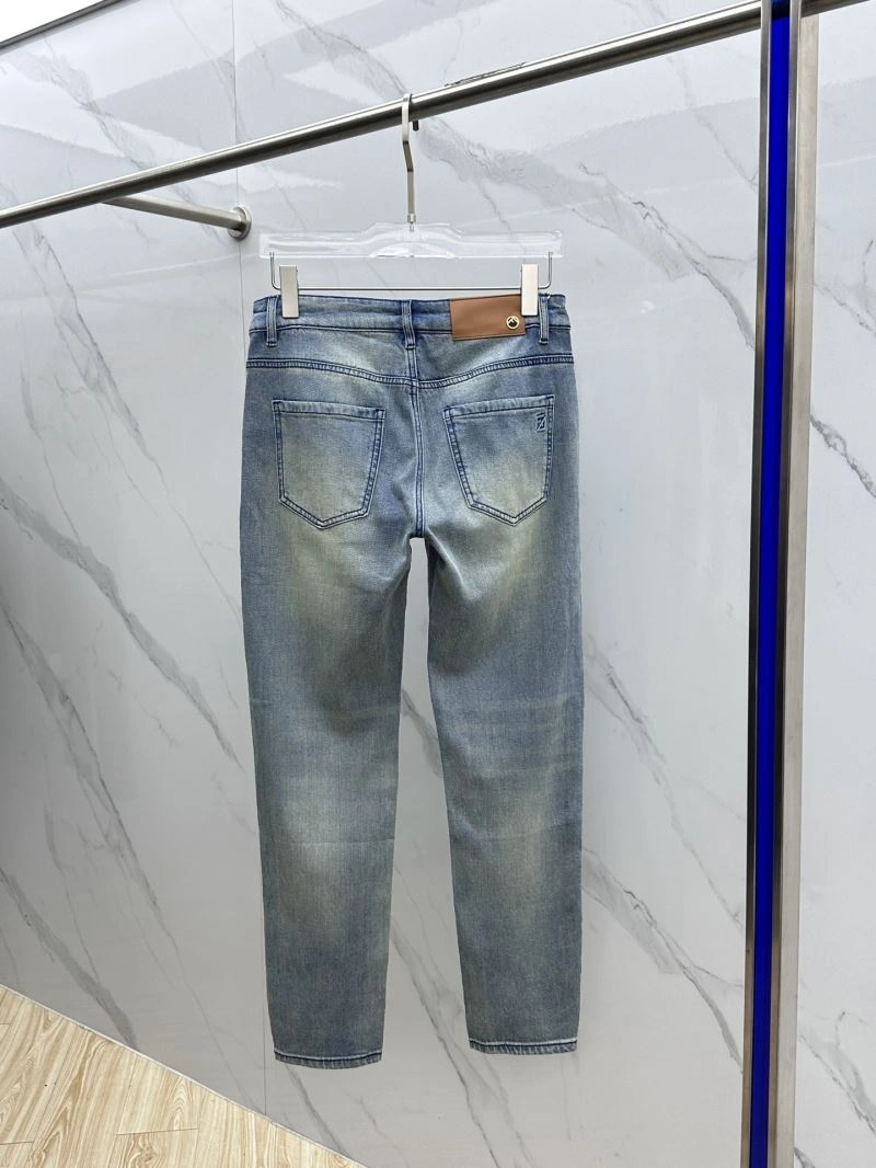 Fendi Jeans Affordable 121836