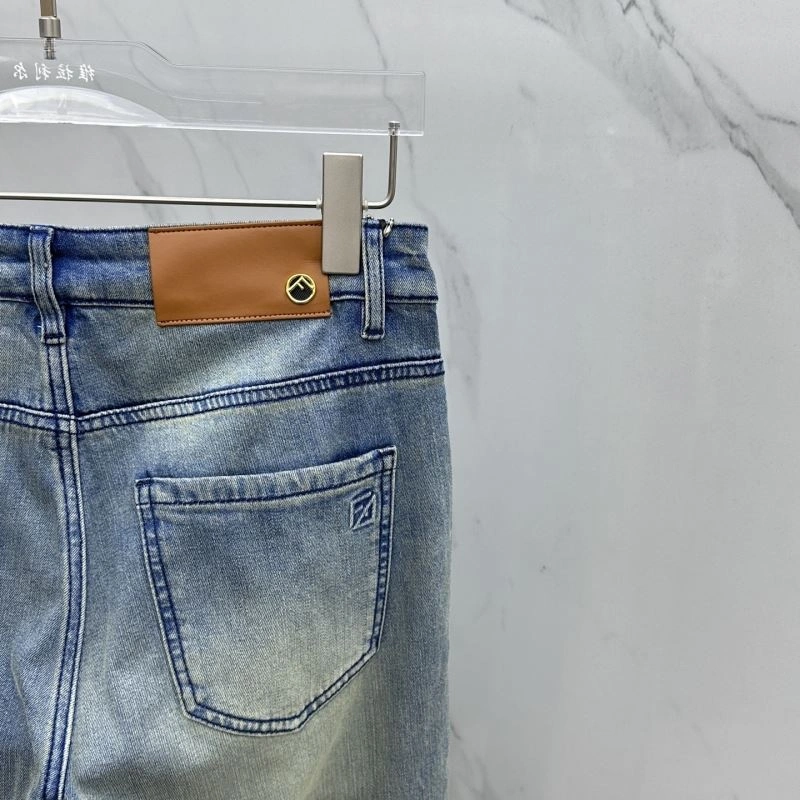 Fendi Jeans Affordable 121836