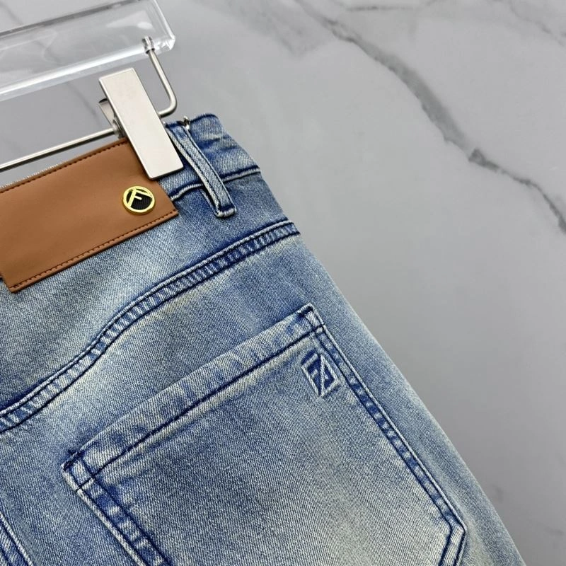 Fendi Jeans Affordable 121836