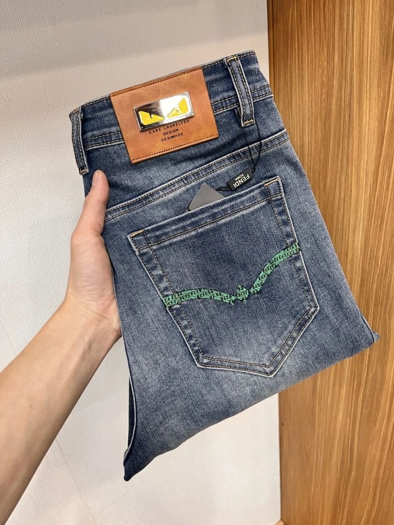 Classic Fendi Jeans 121819
