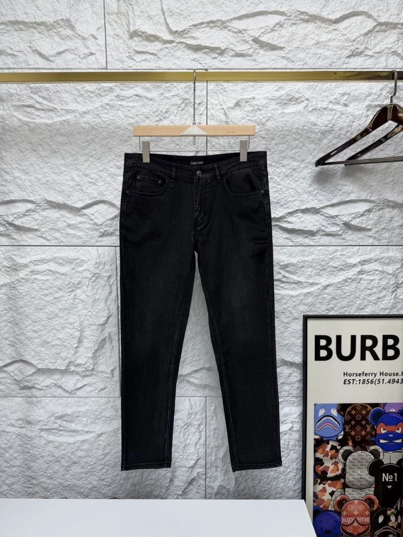 Snug Fendi Jeans 121817
