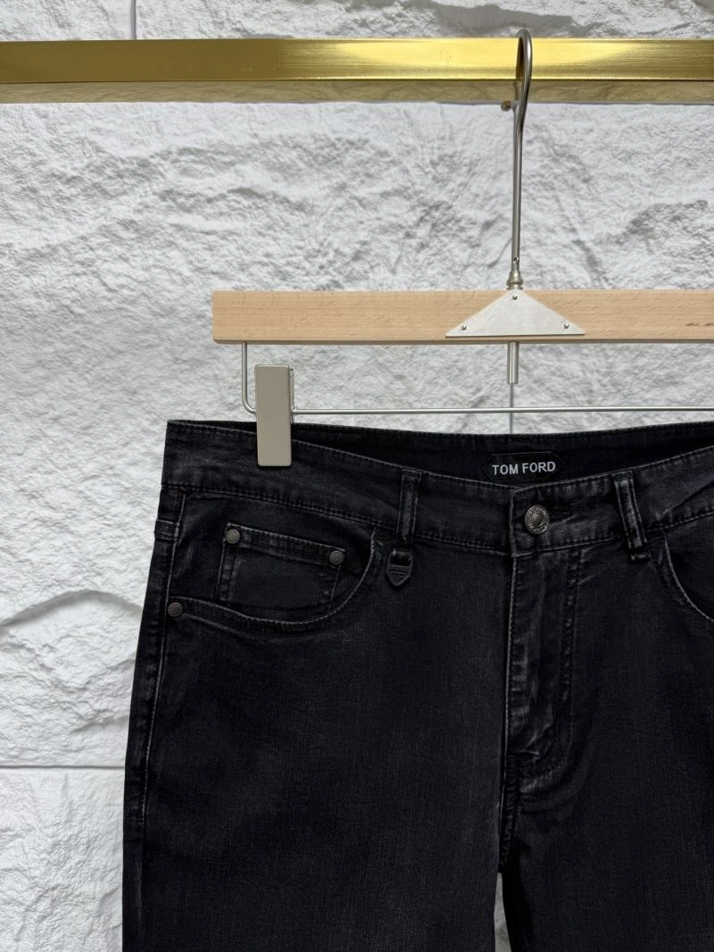 Snug Fendi Jeans 121817