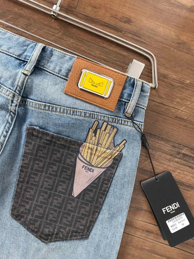 Elegant Fendi Jeans 121828