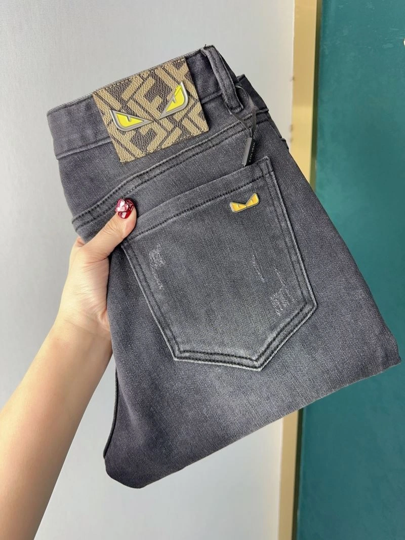 Fendi Jeans Attractive 121600