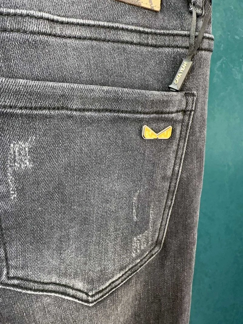 Fendi Jeans Attractive 121600