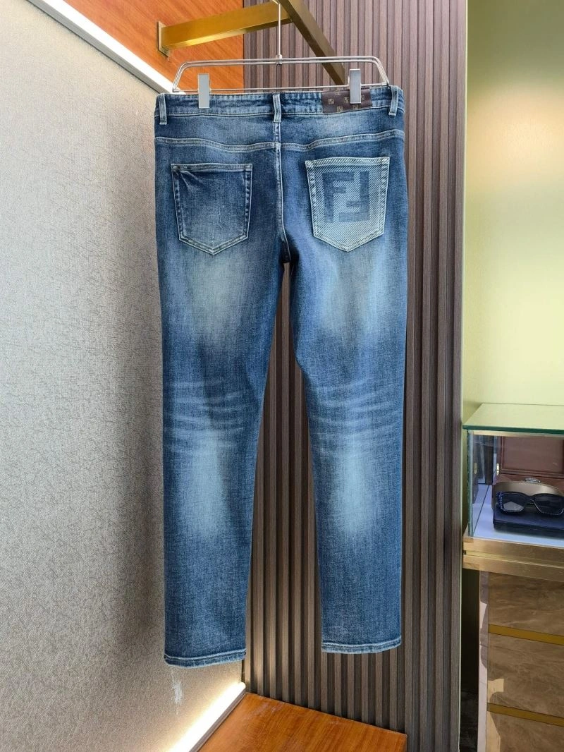 Sleek Fendi Jeans 121598