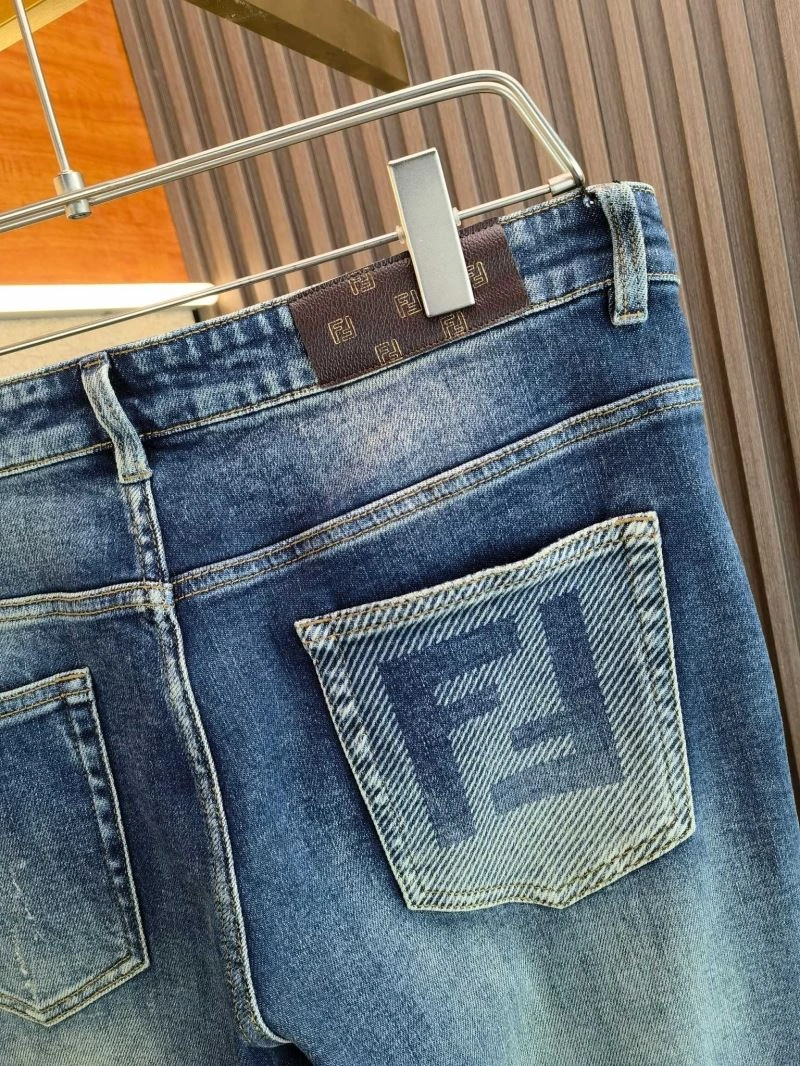 Sleek Fendi Jeans 121598