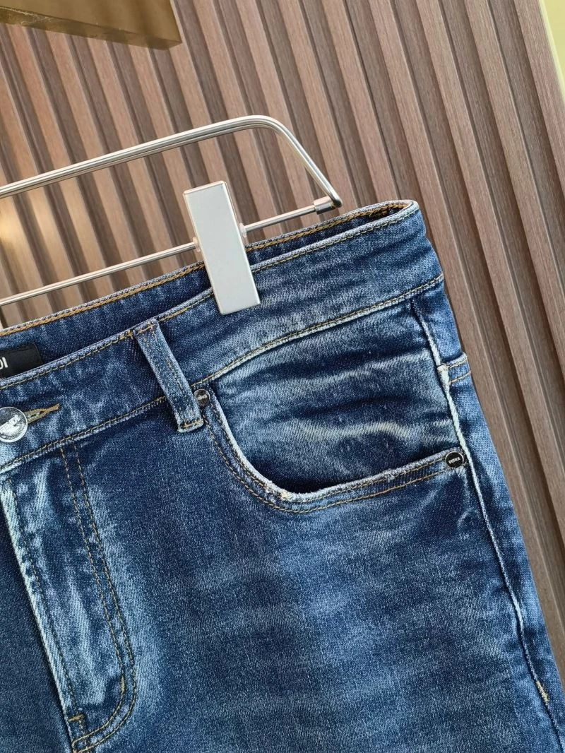 Sleek Fendi Jeans 121598