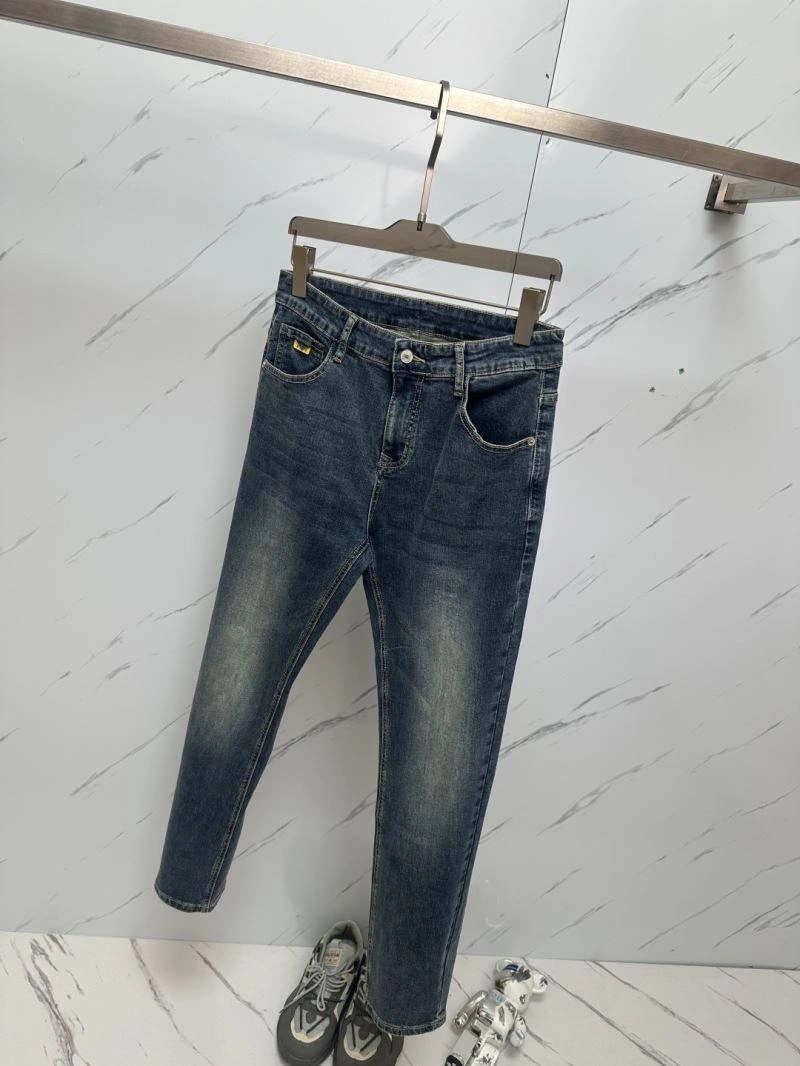 Minimalist Fendi Jeans 121590