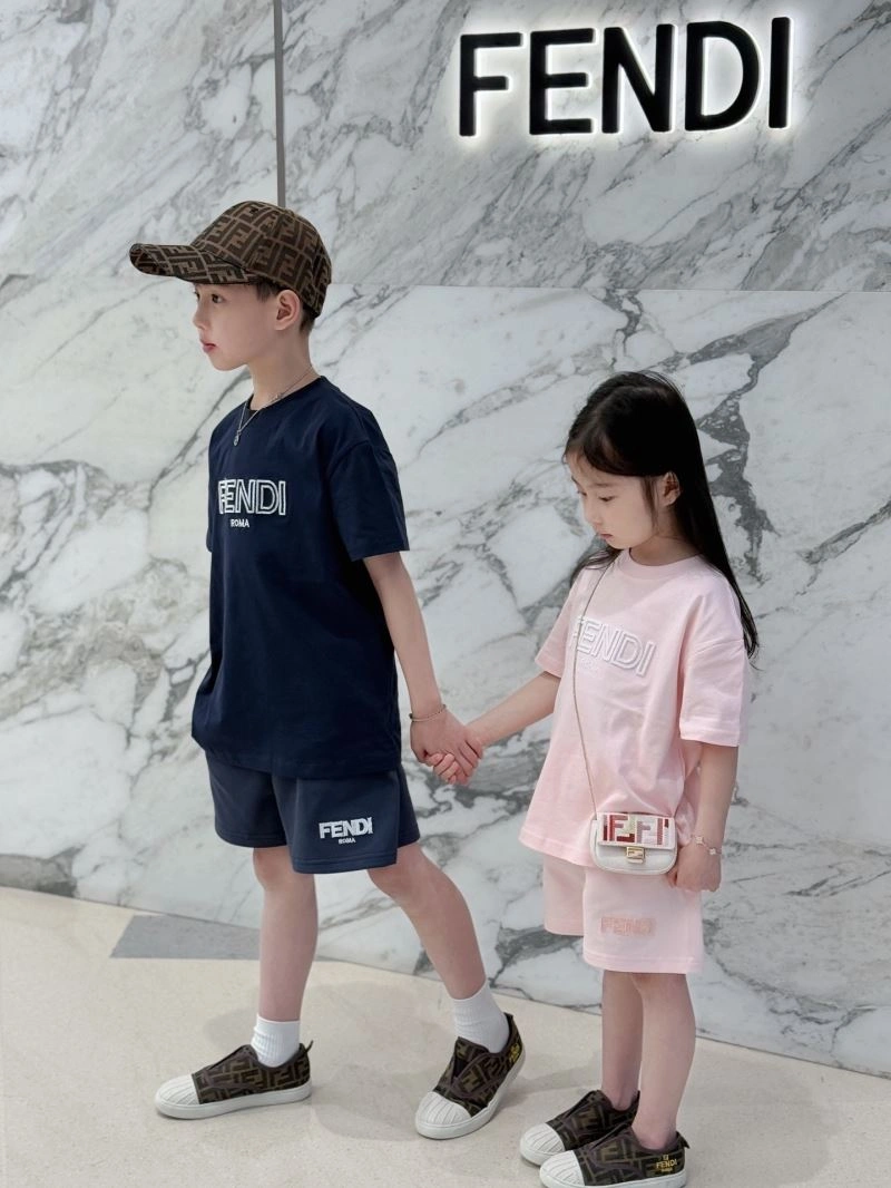Snug Fendi Kids 121257