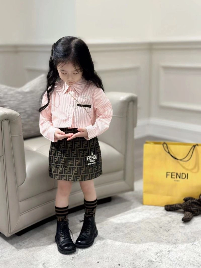Supportive Fendi Kids 121262