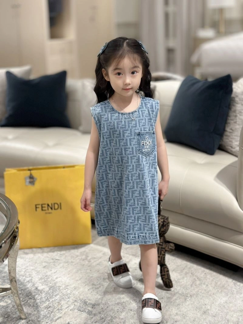 Fendi Kids Efficient 121260