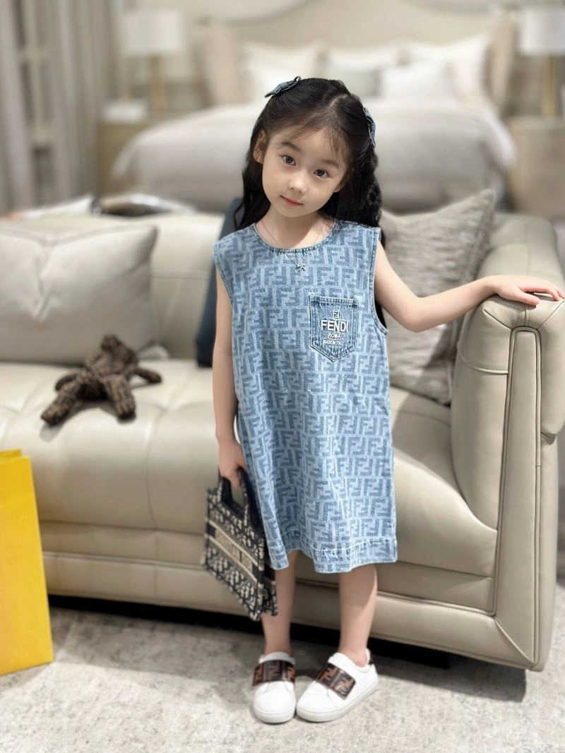 Fendi Kids Efficient 121260