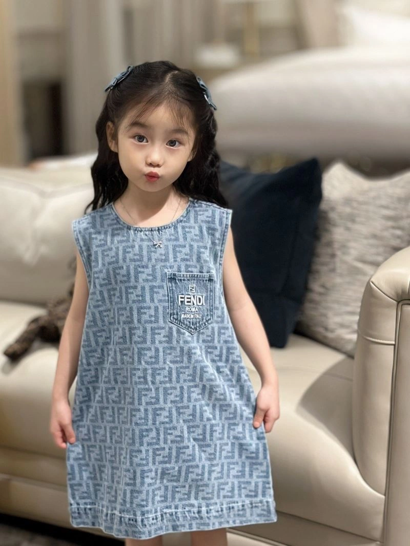 Fendi Kids Efficient 121260
