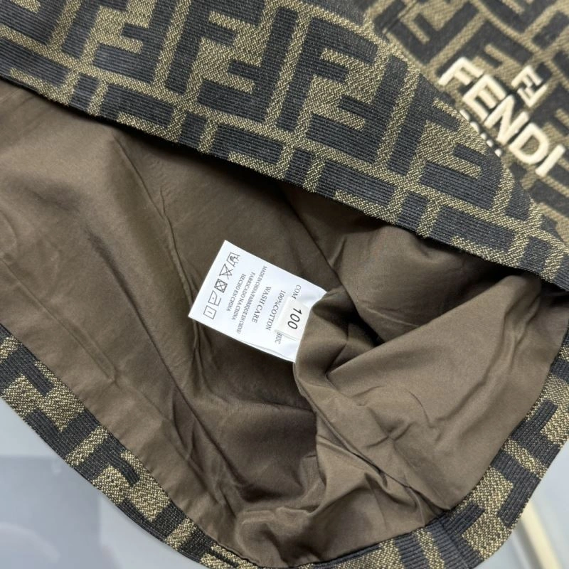 Effortless Fendi Kids 121258