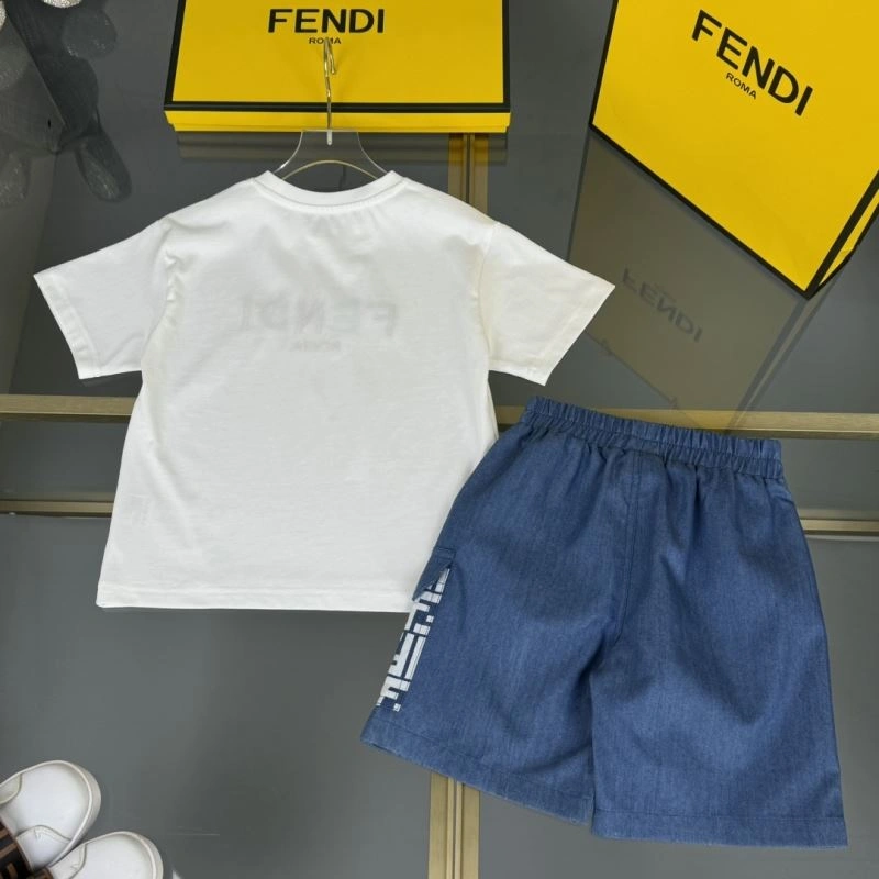 Fendi Kids Snug 121231
