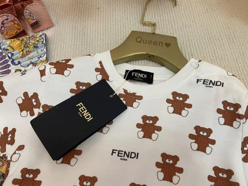 Fendi Kids SmoothTexture 121229