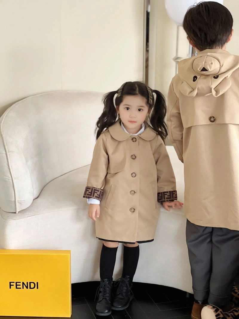 UrbanChic Fendi Kids 121227