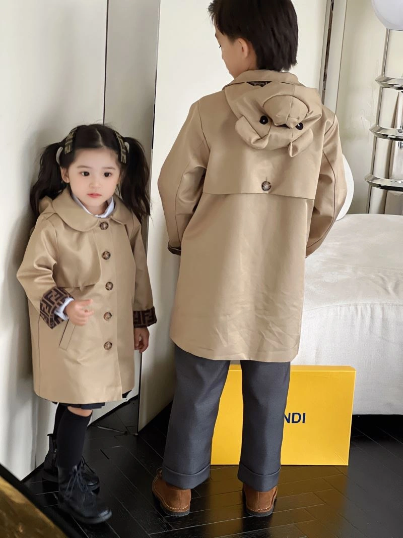 UrbanChic Fendi Kids 121227