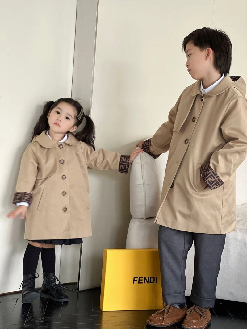 UrbanChic Fendi Kids 121227