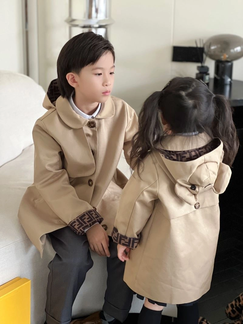UrbanChic Fendi Kids 121227