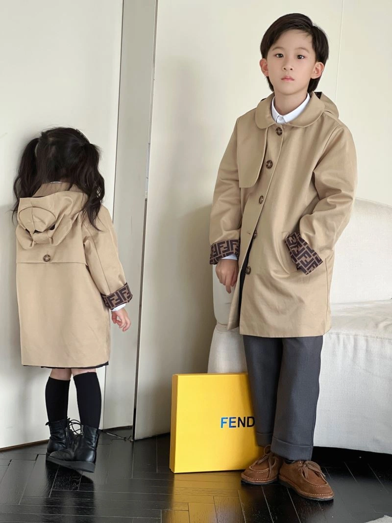 UrbanChic Fendi Kids 121227