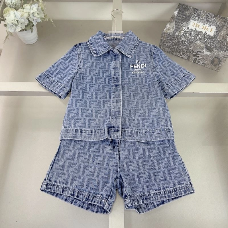 Fendi Kids Attractive 121189