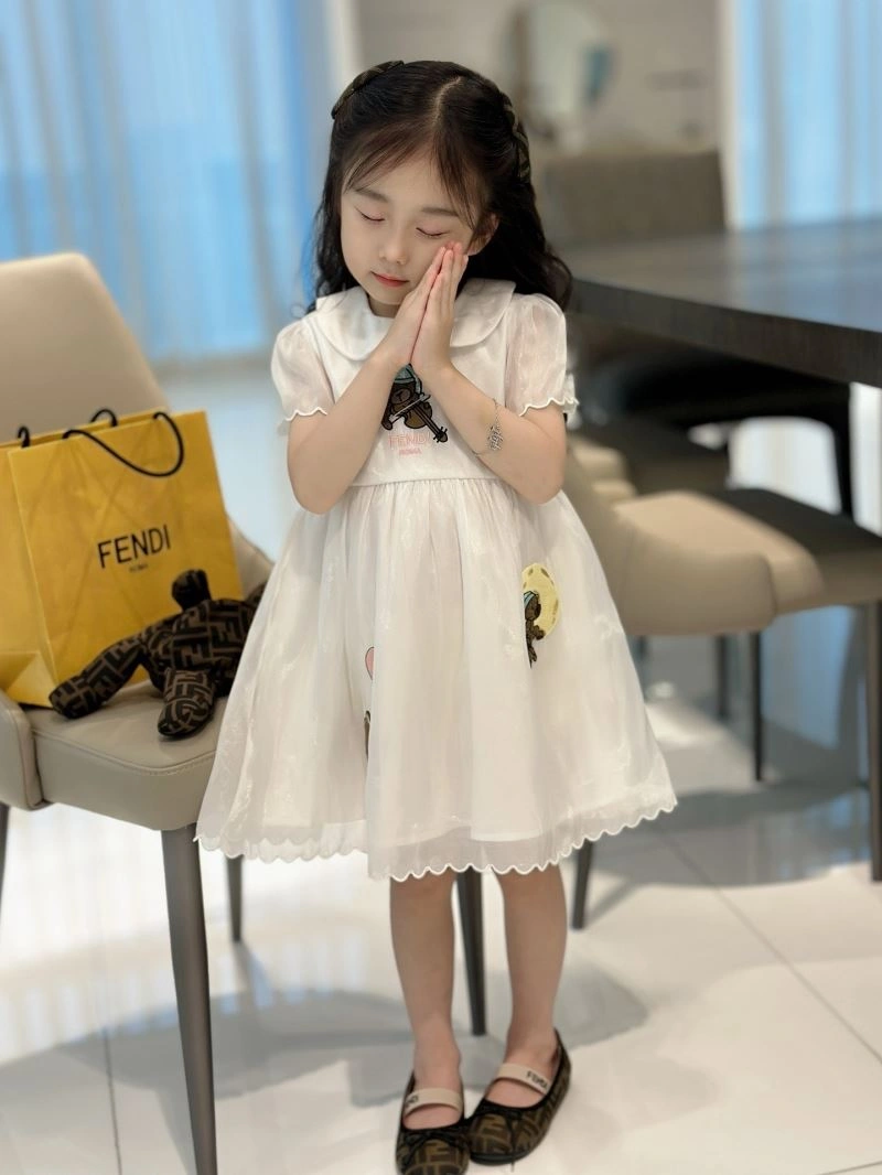 Fendi Kids Elegant 121134