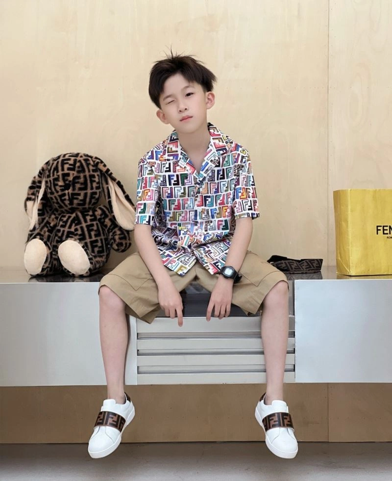 Fendi Kids Snug 121099