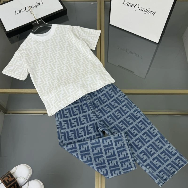 Stylish Fendi Kids 121094