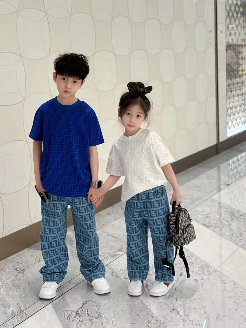 Fendi Kids Refined 121097