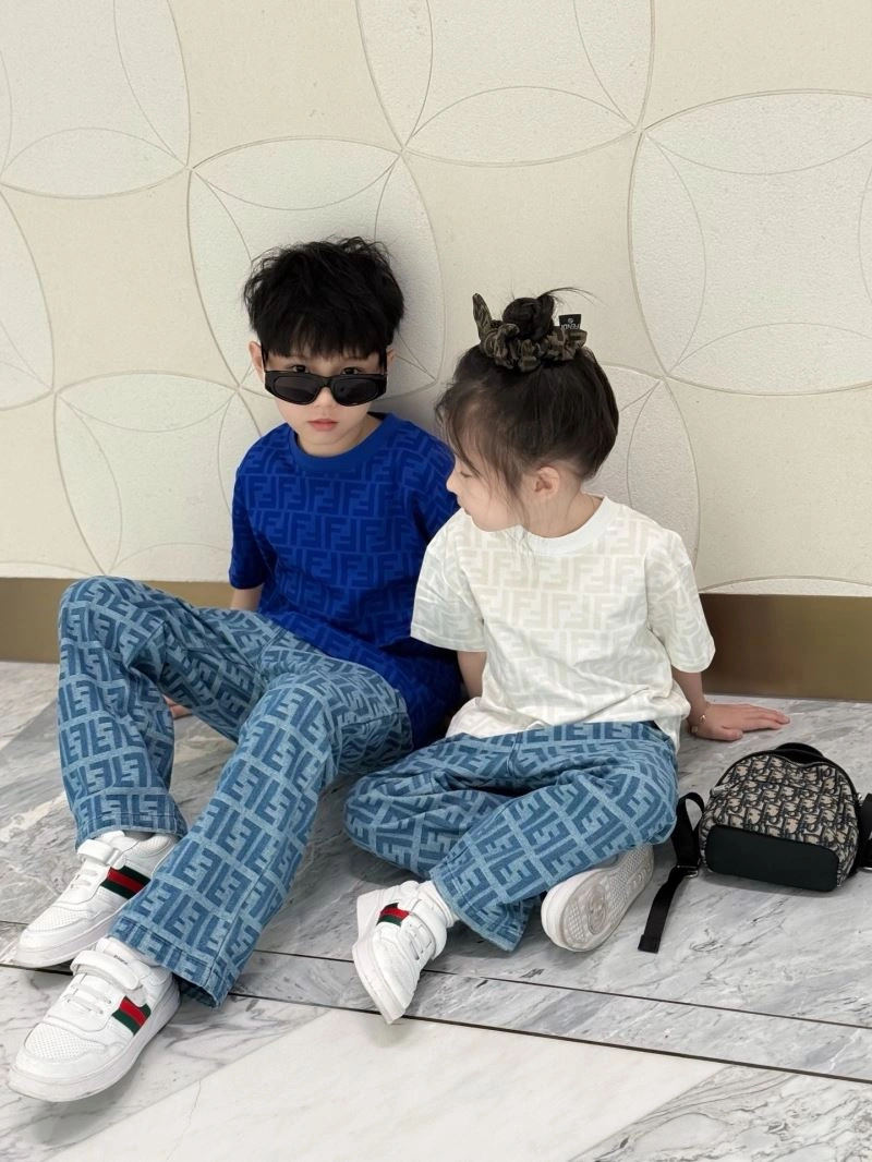 Fendi Kids Refined 121097