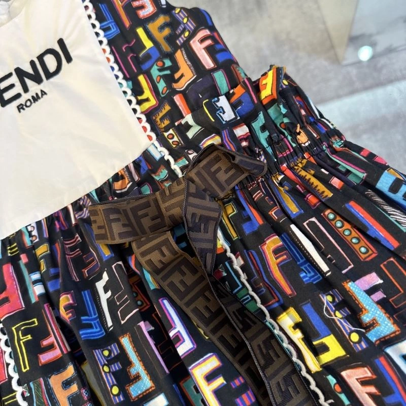 Fendi Kids Snug 121056