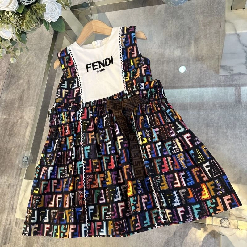 Fendi Kids Snug 121056
