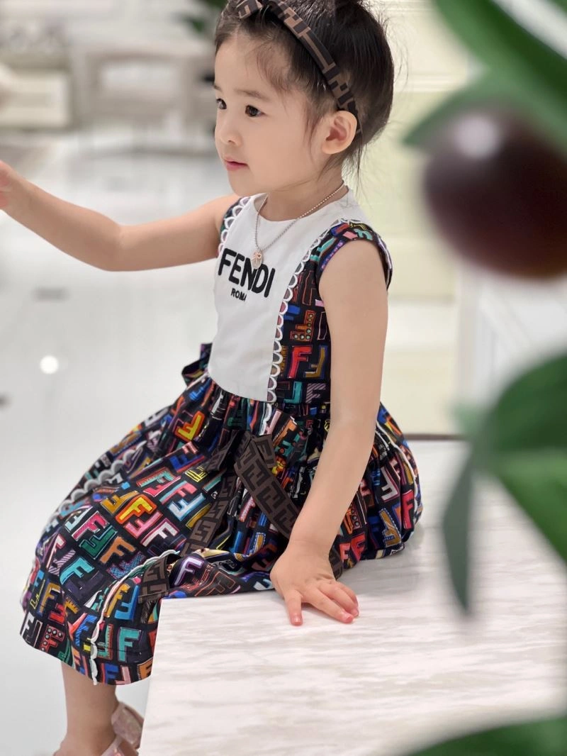 Fendi Kids Snug 121056