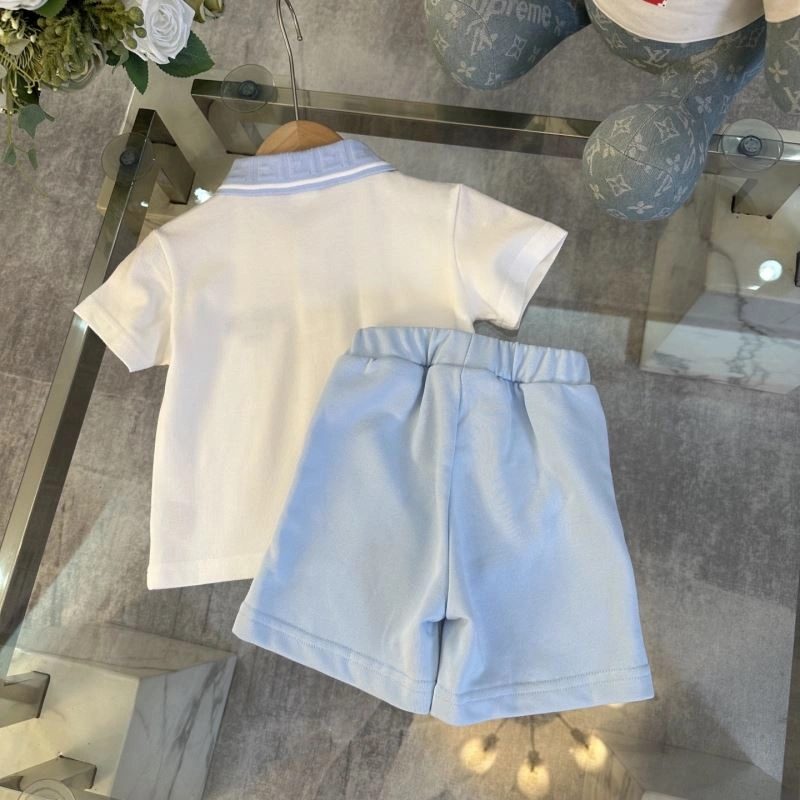 Neat Fendi Kids 120961