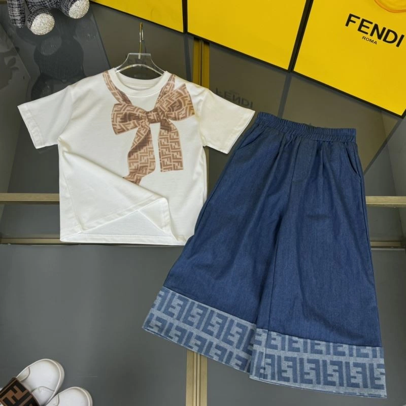 Fendi Kids GoAnywhere 120942