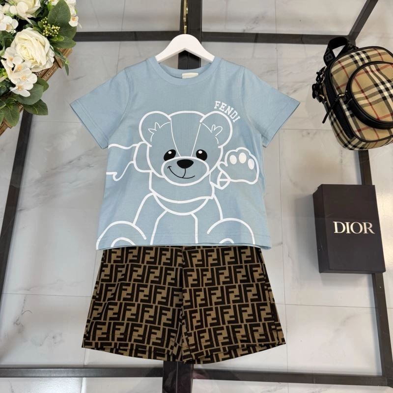 Versatile Fendi Kids 120914