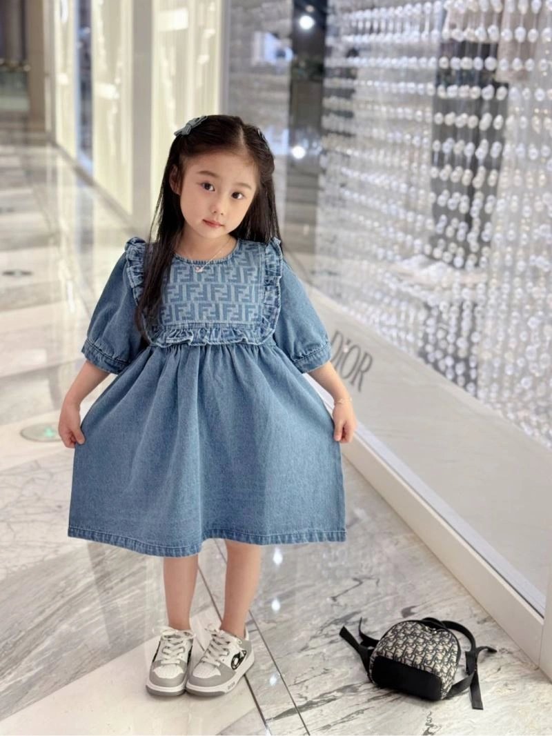Effortless Fendi Kids 120905