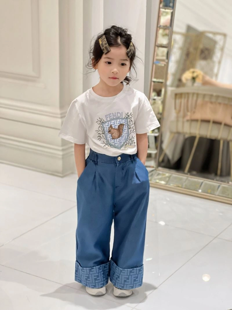 UrbanChic Fendi Kids 121300