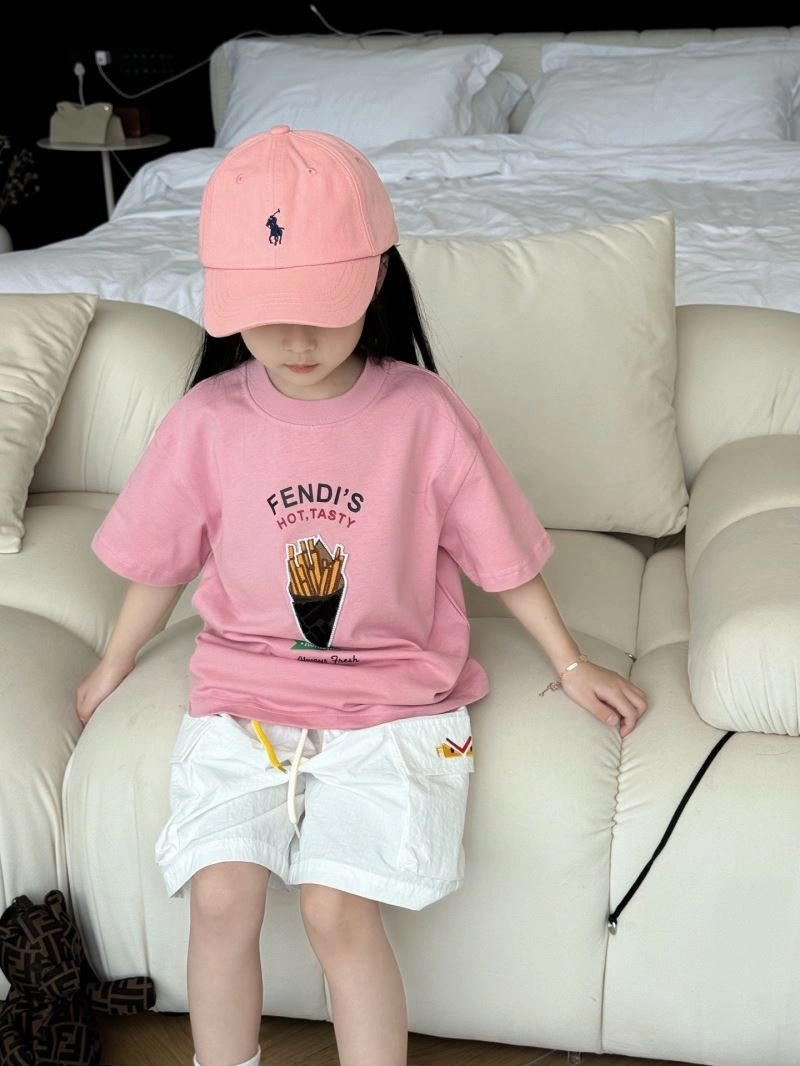Modern Fendi Kids 121259