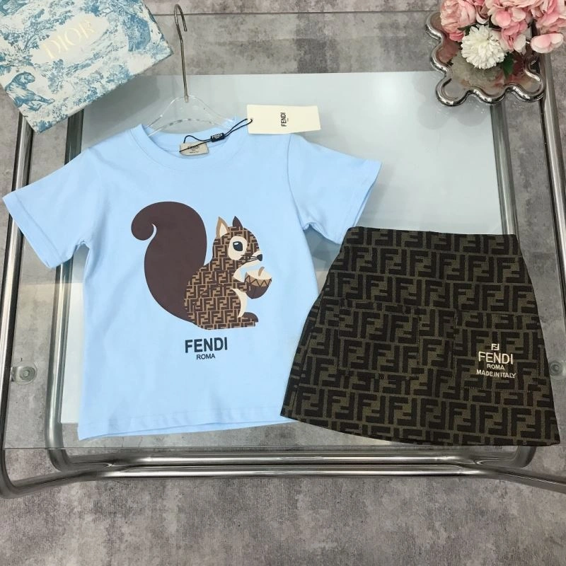 UrbanChic Fendi Kids 121236
