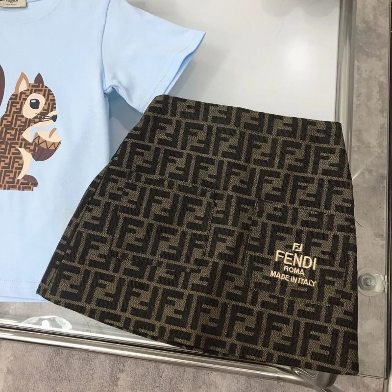 UrbanChic Fendi Kids 121236