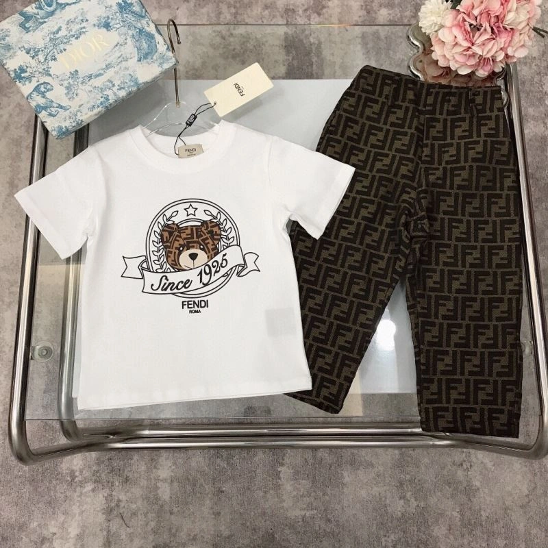 Attractive Fendi Kids 121383