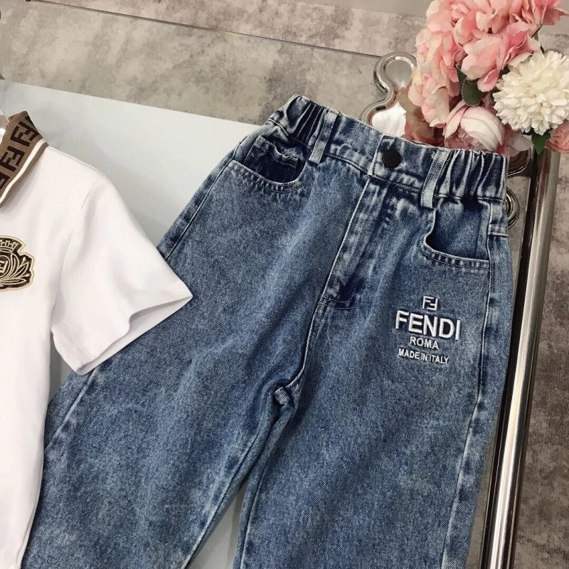 ModernLook Fendi Kids 121384
