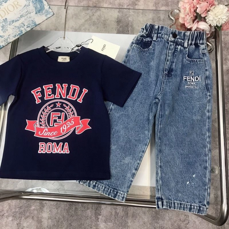 Fendi Kids Unisex 121358