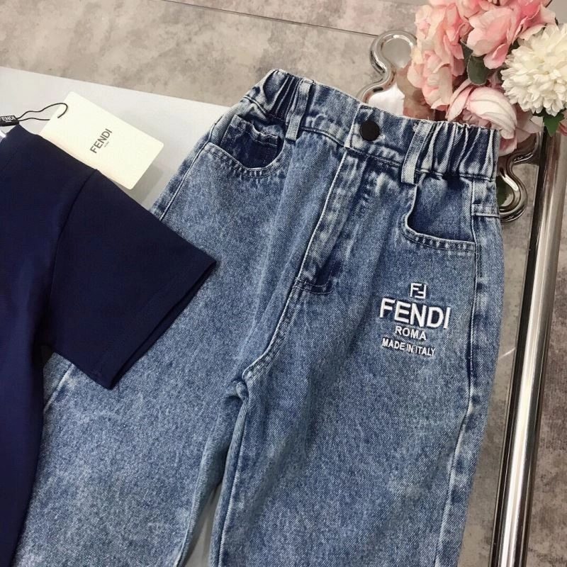 Fendi Kids Unisex 121358